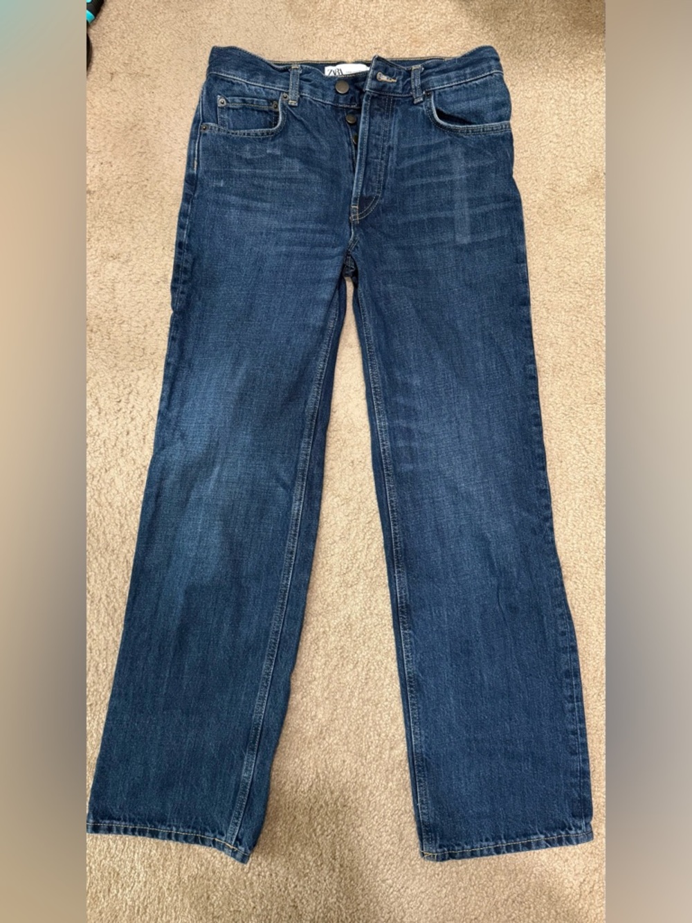 Zara women’s Straight-Leg Jeans in Deep Blue Wash size 2